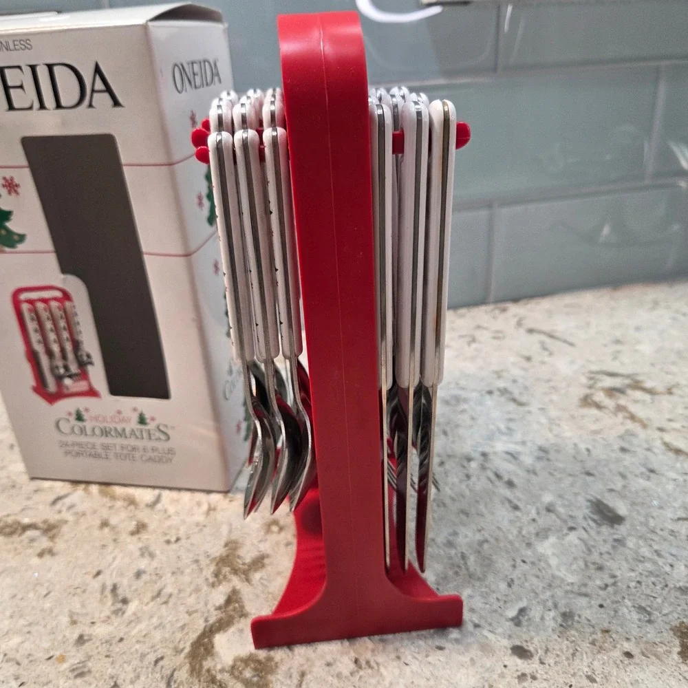 Oneida holiday colormates